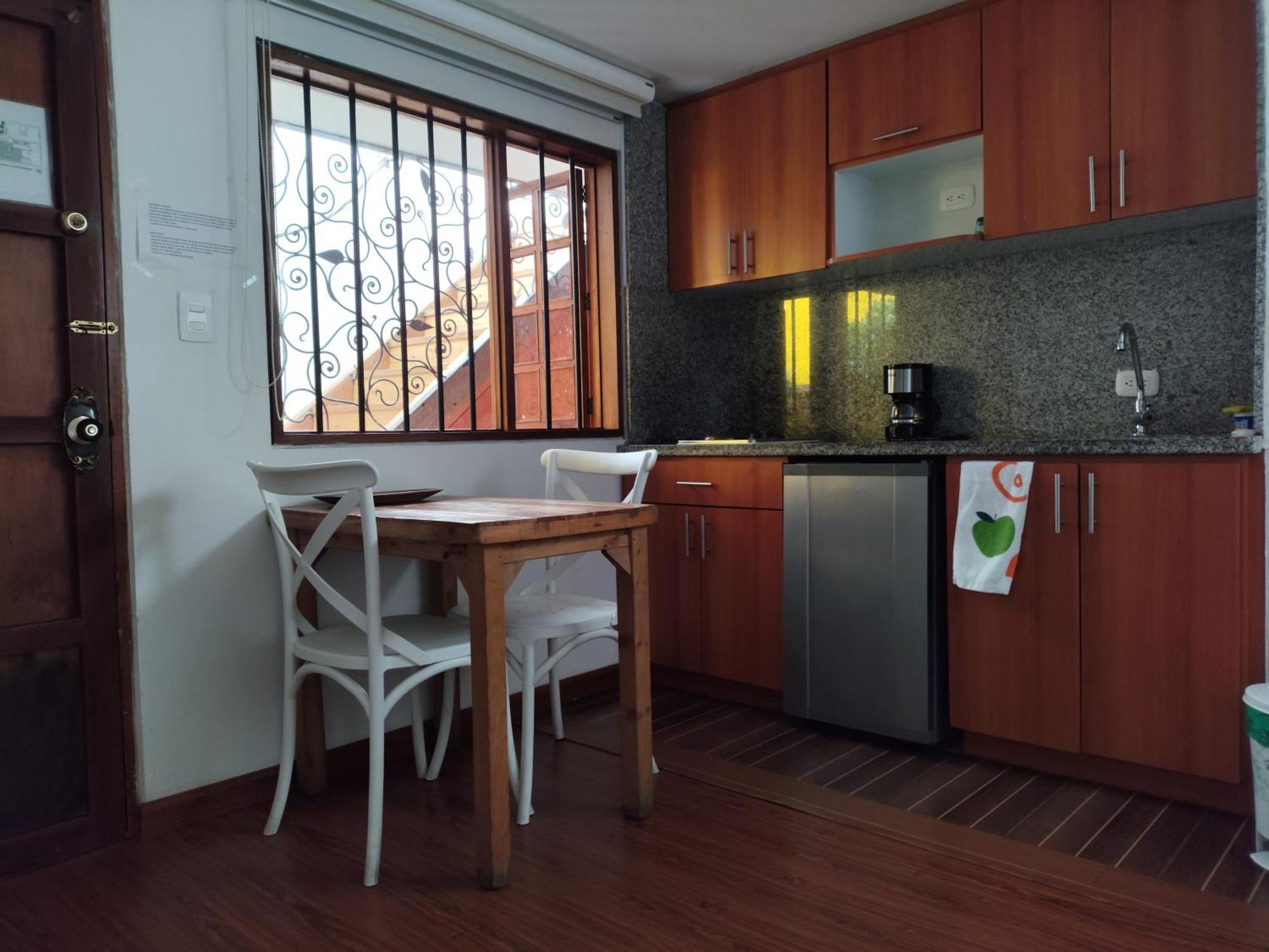 Apartaestudios La Candelaria بوغوتا الغرفة الصورة